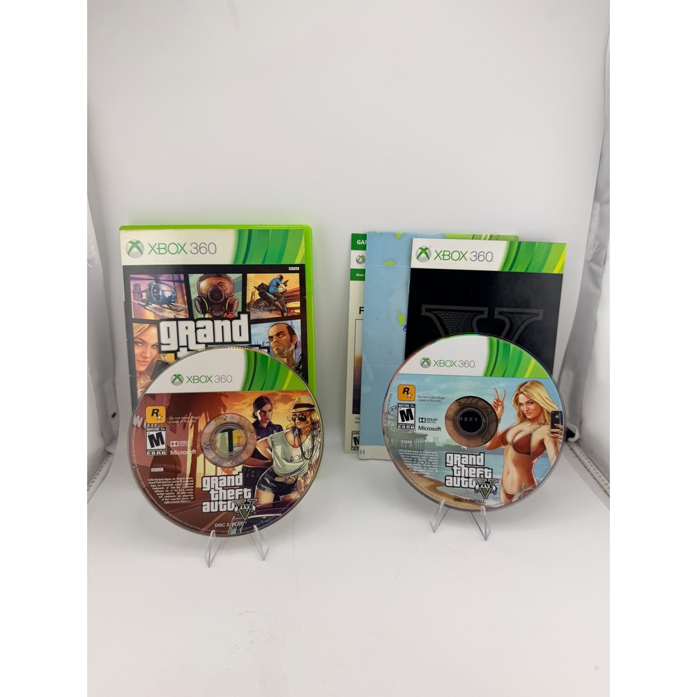 Rockstar Grand Theft Auto V GTA 5 Microsoft Xbox 360 2013 Complete 2-Disc Set